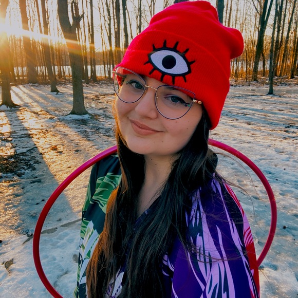 Meet your Posher, Tierney - Picture 1 of 1